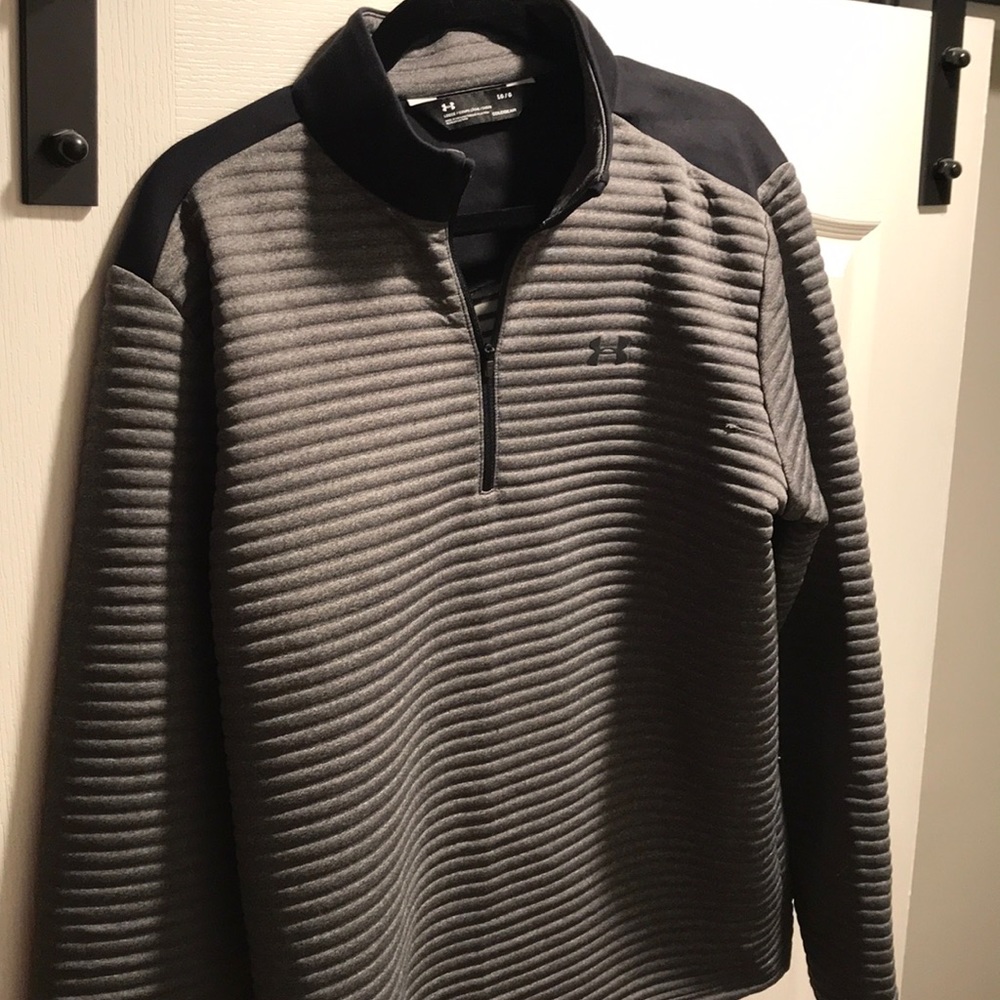 Like brand new Under Armour quarter zip
